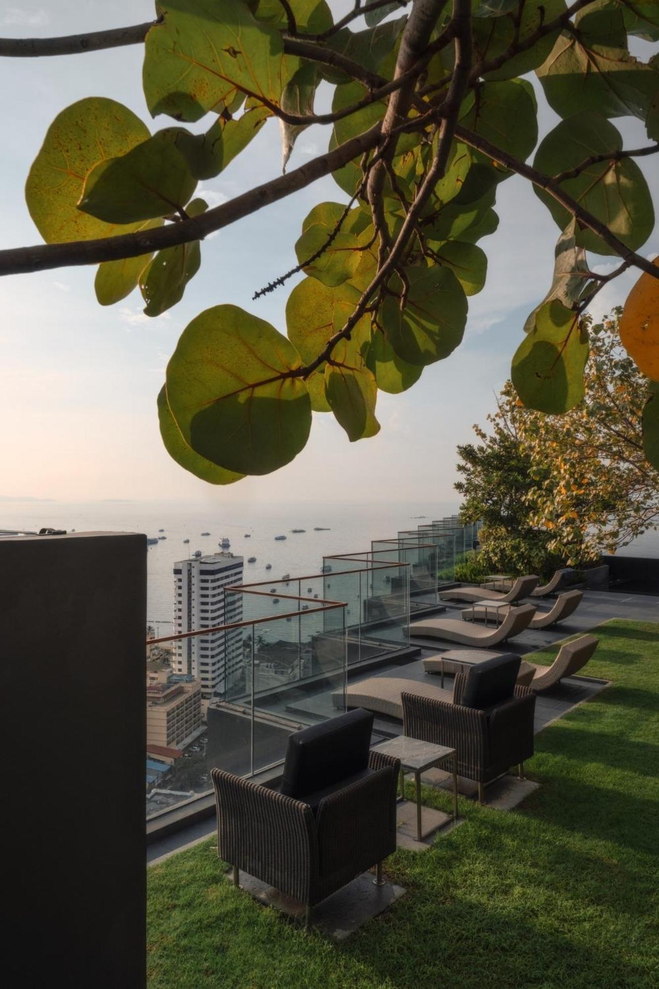 Edge Central Pattaya By Jjj Exterior foto